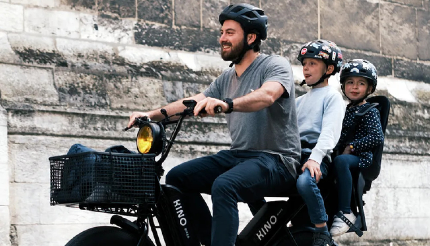 Quels sont les principaux avantages d’un vélo cargo qui peut transporter 2 enfants ?